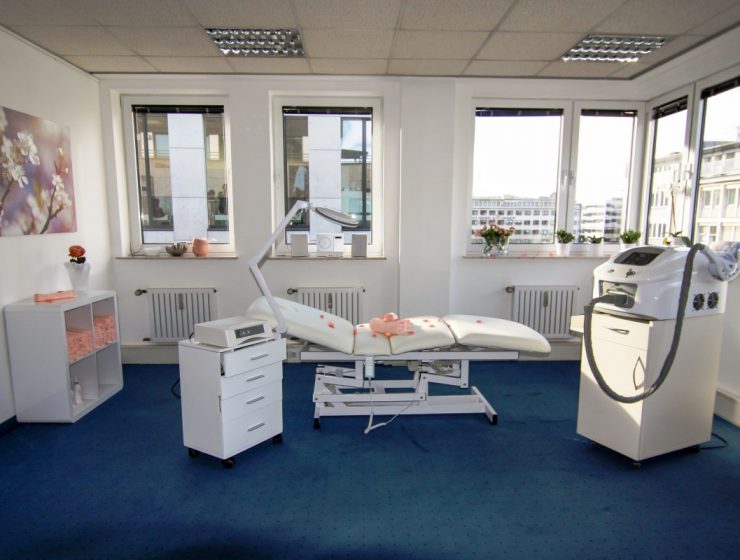 Leila Beauty Düsseldorf IPL Haarentfernung Fraxel Apparative Kosmetik